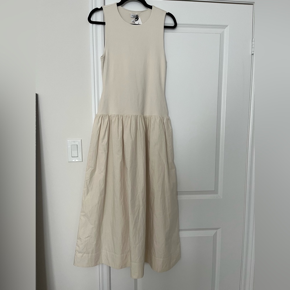 Aritzia Cream Sleeveless Dress